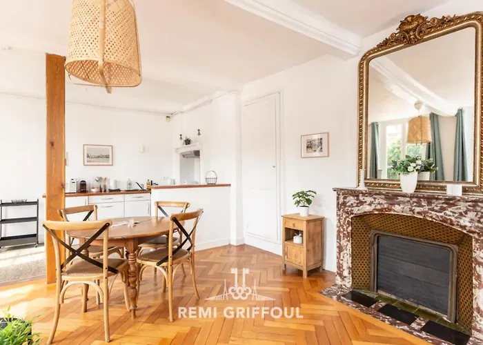 Hypolite 1 Cosy 80 Meters From The Port Of 2 Guest Lägenhet *