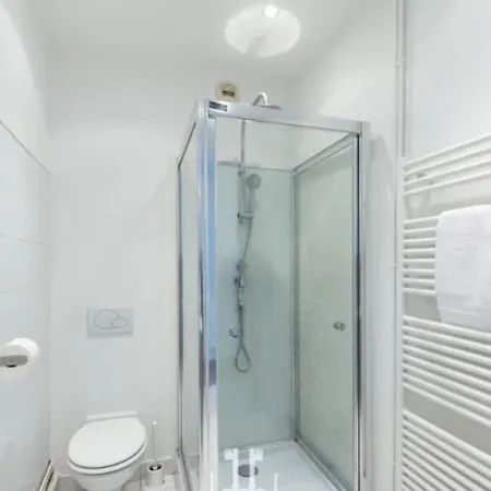 Hypolite 1 New - Piso De Alquiler - A 80 Metros Del Puerto De Apartamento *