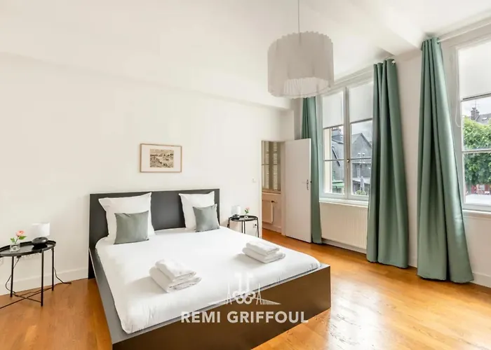 Hypolite 1 Cosy 80 Meters From The Port Of 2 Guest * הונפלר