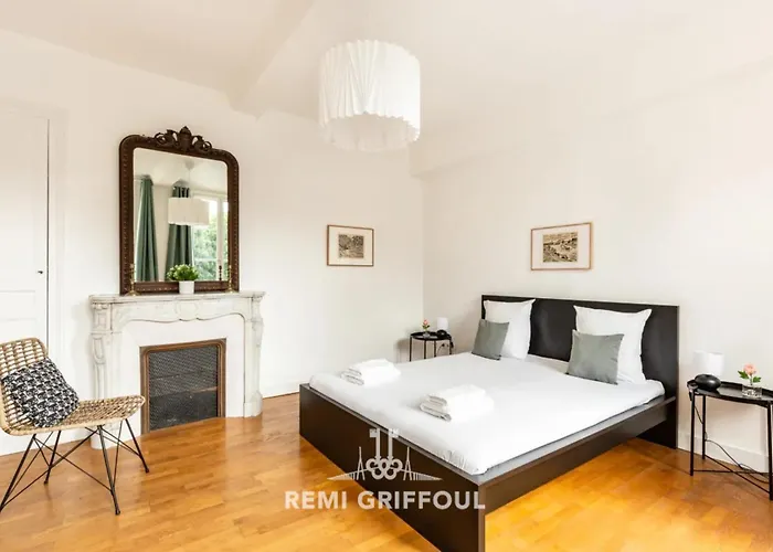 Hypolite 1 Cosy 80 Meters From The Port Of 2 Guest דירה